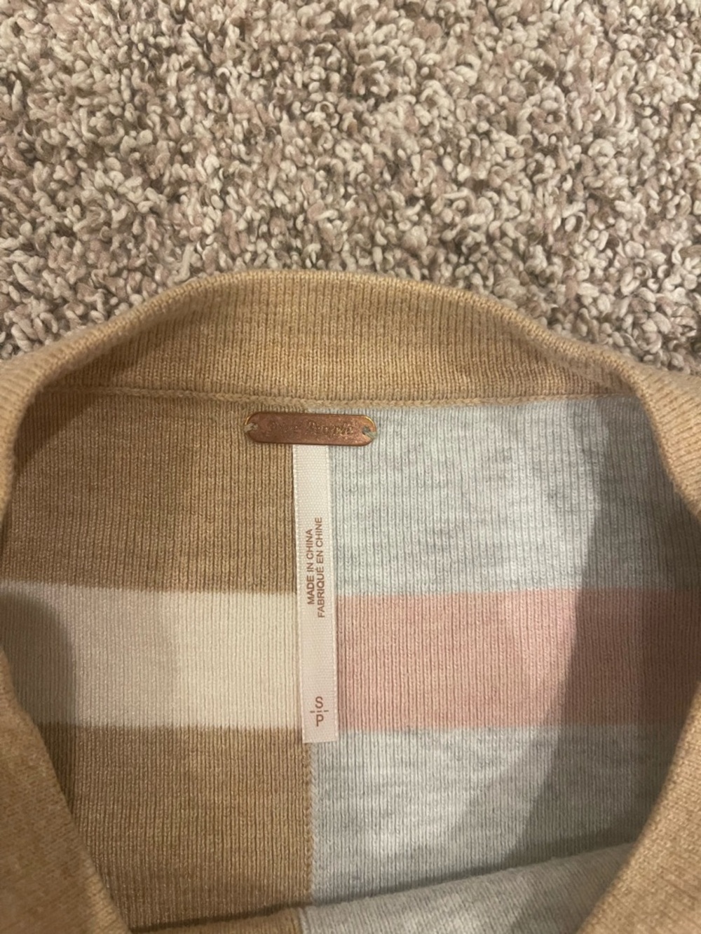 Free People Uptown Oversized Pullover - Camel Grey Combo - Size Small - Picture 3 of 4